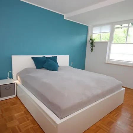 Ferienwohnung Zeno Mozartstrasse 3a Apartament